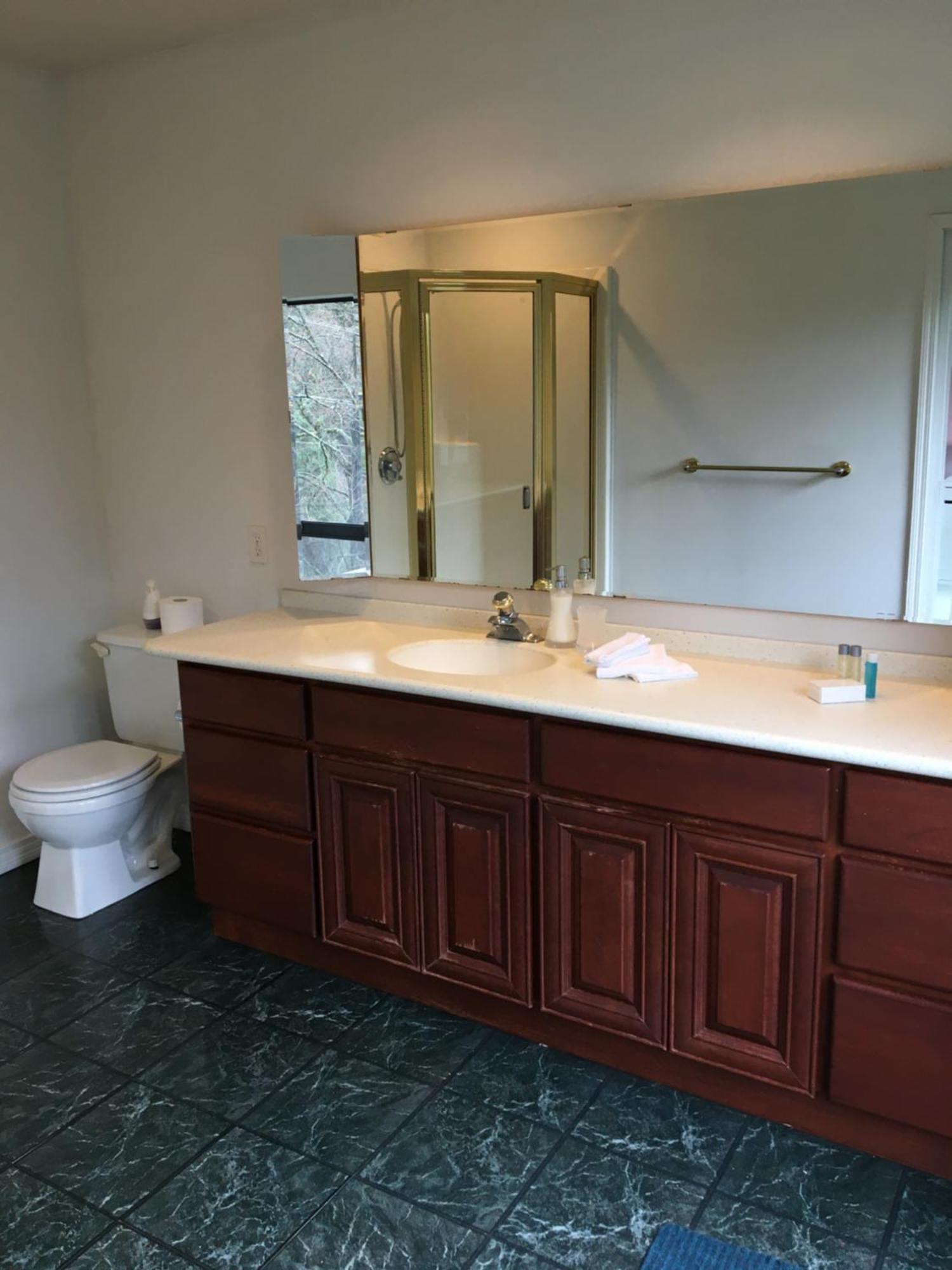 Creekside City Center Suite North Vancouver Exteriör bild