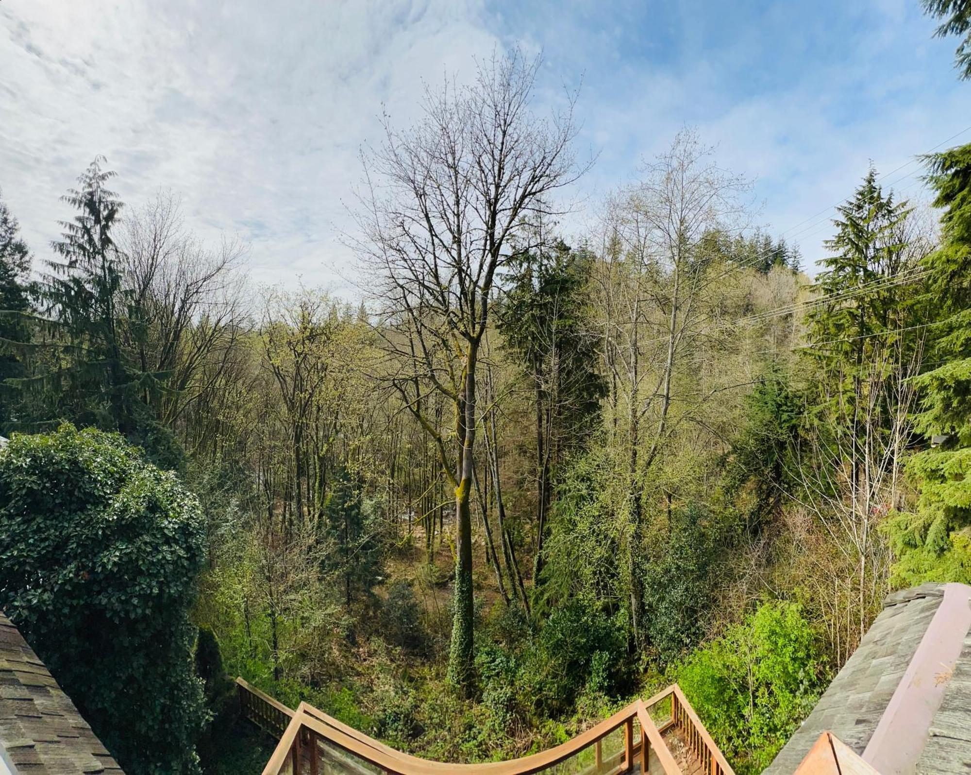 Creekside City Center Suite North Vancouver Exteriör bild