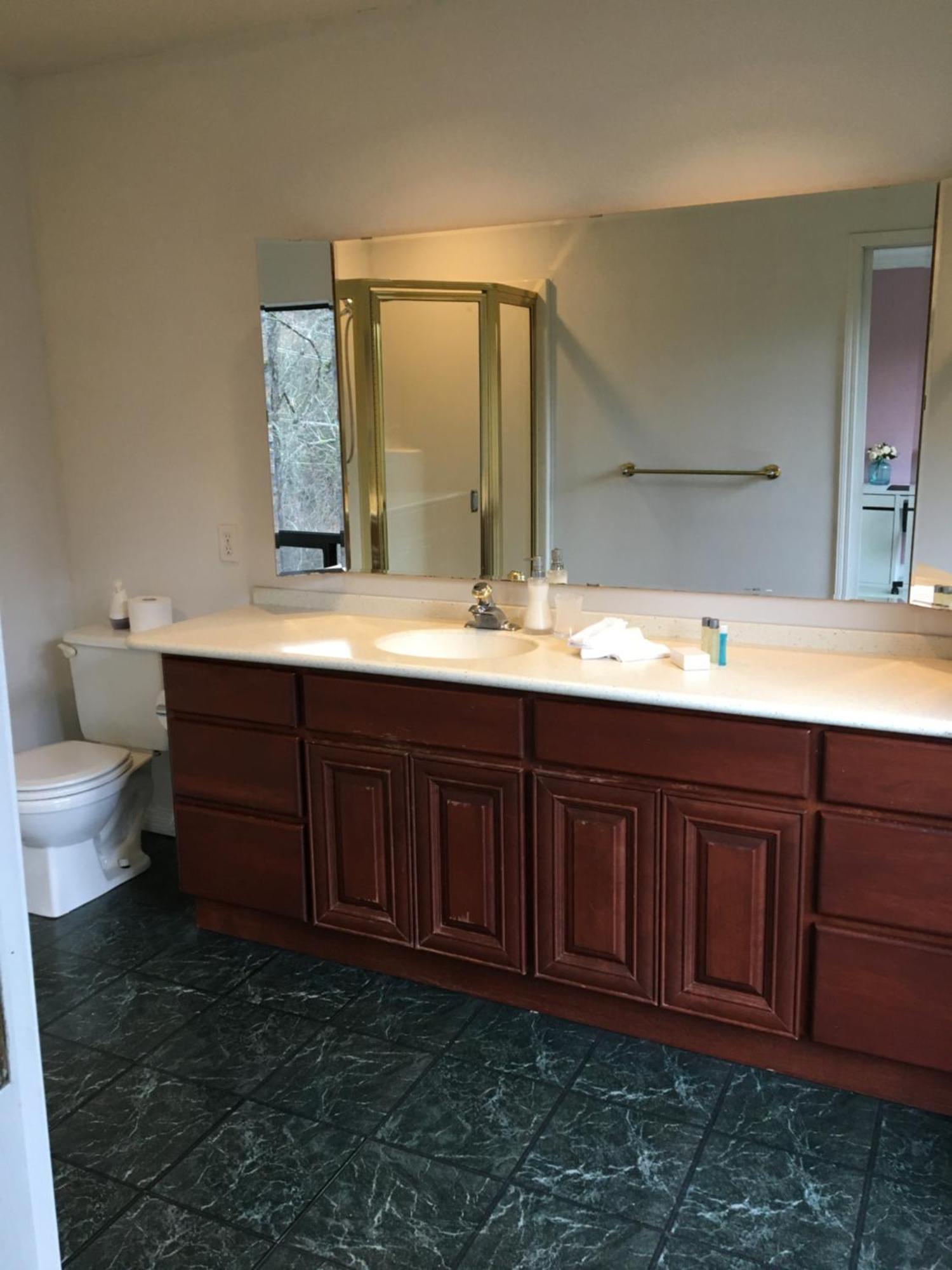 Creekside City Center Suite North Vancouver Exteriör bild